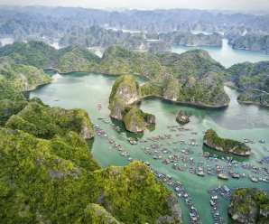 Difference between Halong Bay and Lan Ha Bay