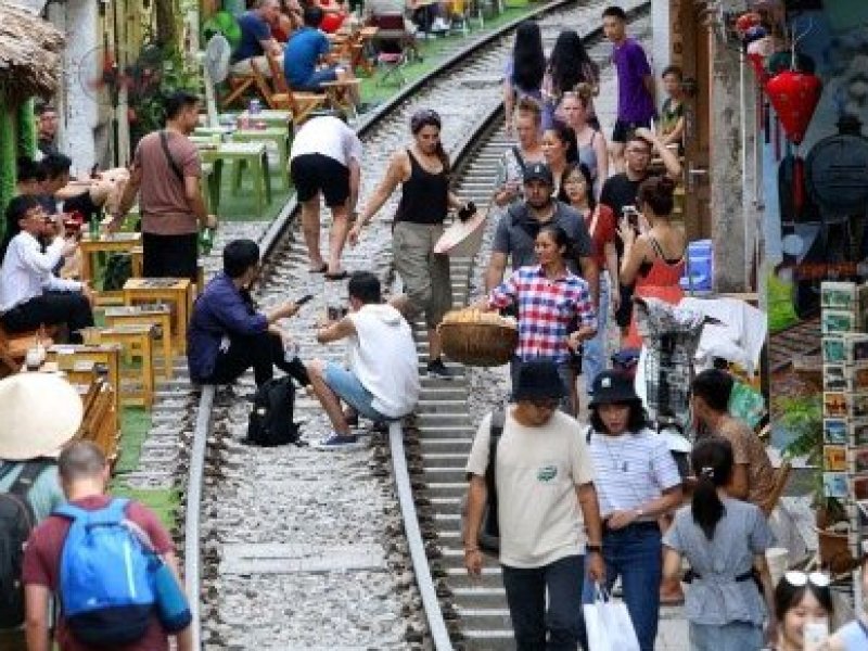 Vietnam from North to South 14 days package