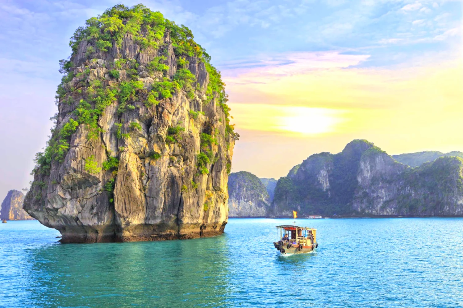 Vietnam Travel Guide