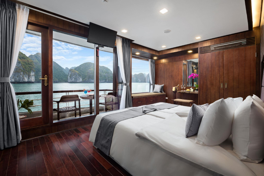 Halong Bay Cruise