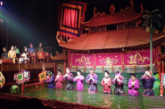 Water puppet show hanoi 2