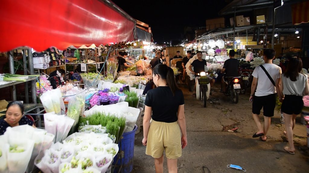 hanoi flower market
