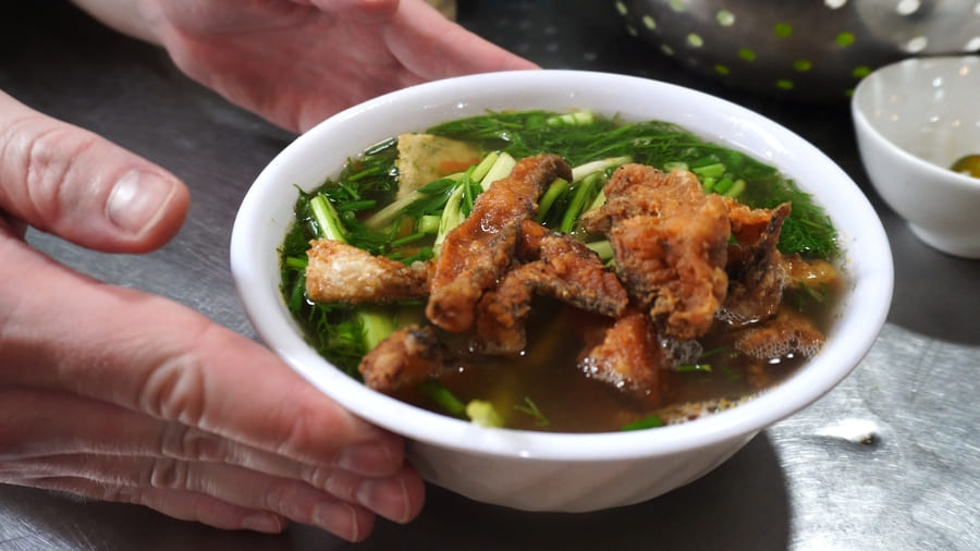 Banh da ca hanoi